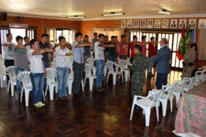 Read more about the article Jovens recebem Certificado de Dispensa de Incorporação do Serviço Militar