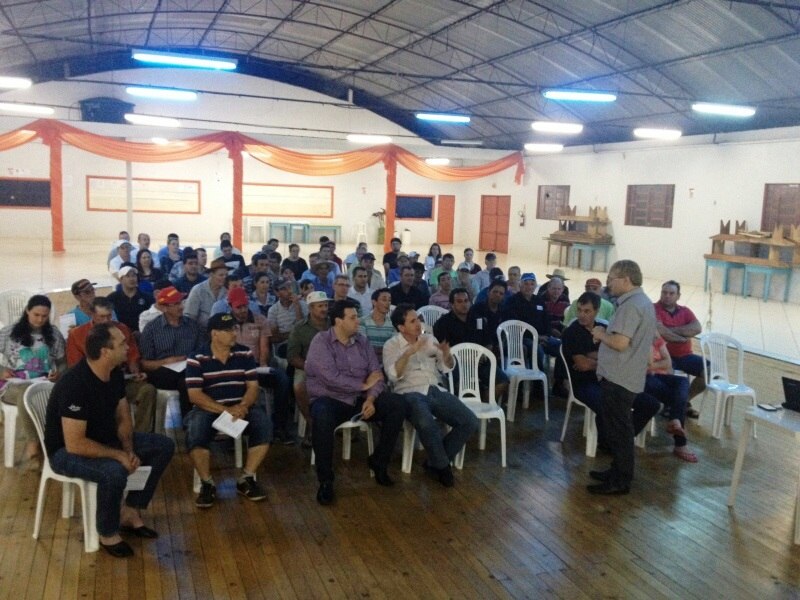 Read more about the article Regularização Fundiária foi tema de reunião na Barra Grande