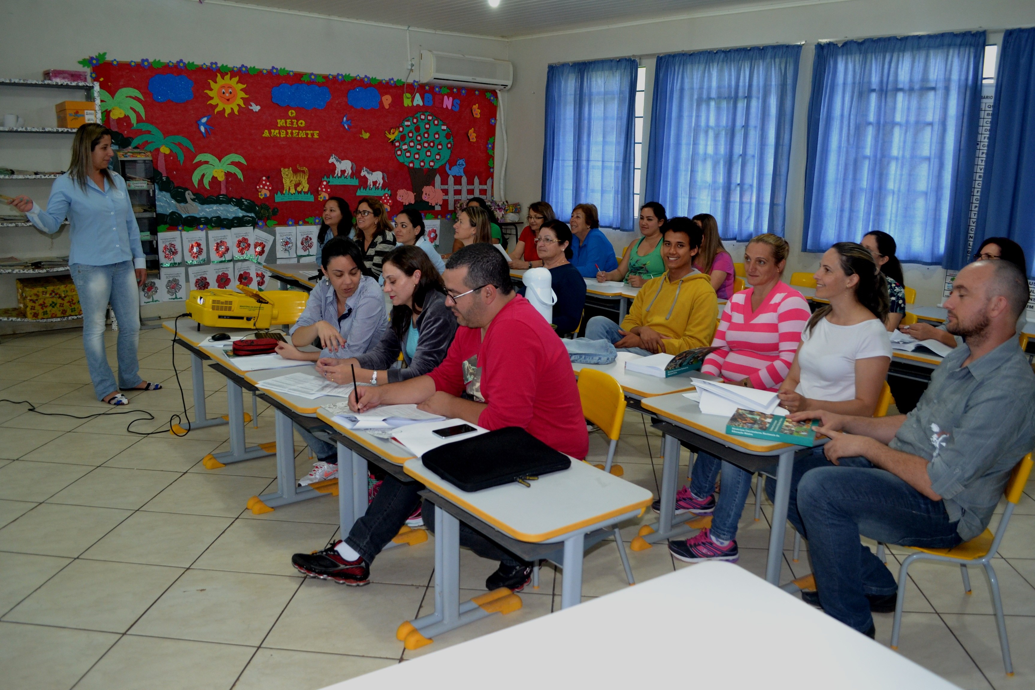Read more about the article Proposta da Base Nacional Curricular é tema de debate em Abelardo Luz