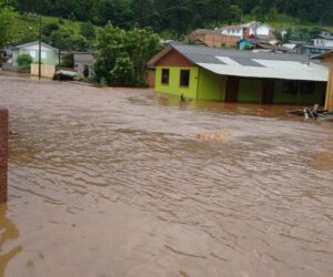 Read more about the article Ponte Serrada é castigada por volume de 89 mm de chuva em meia hora
