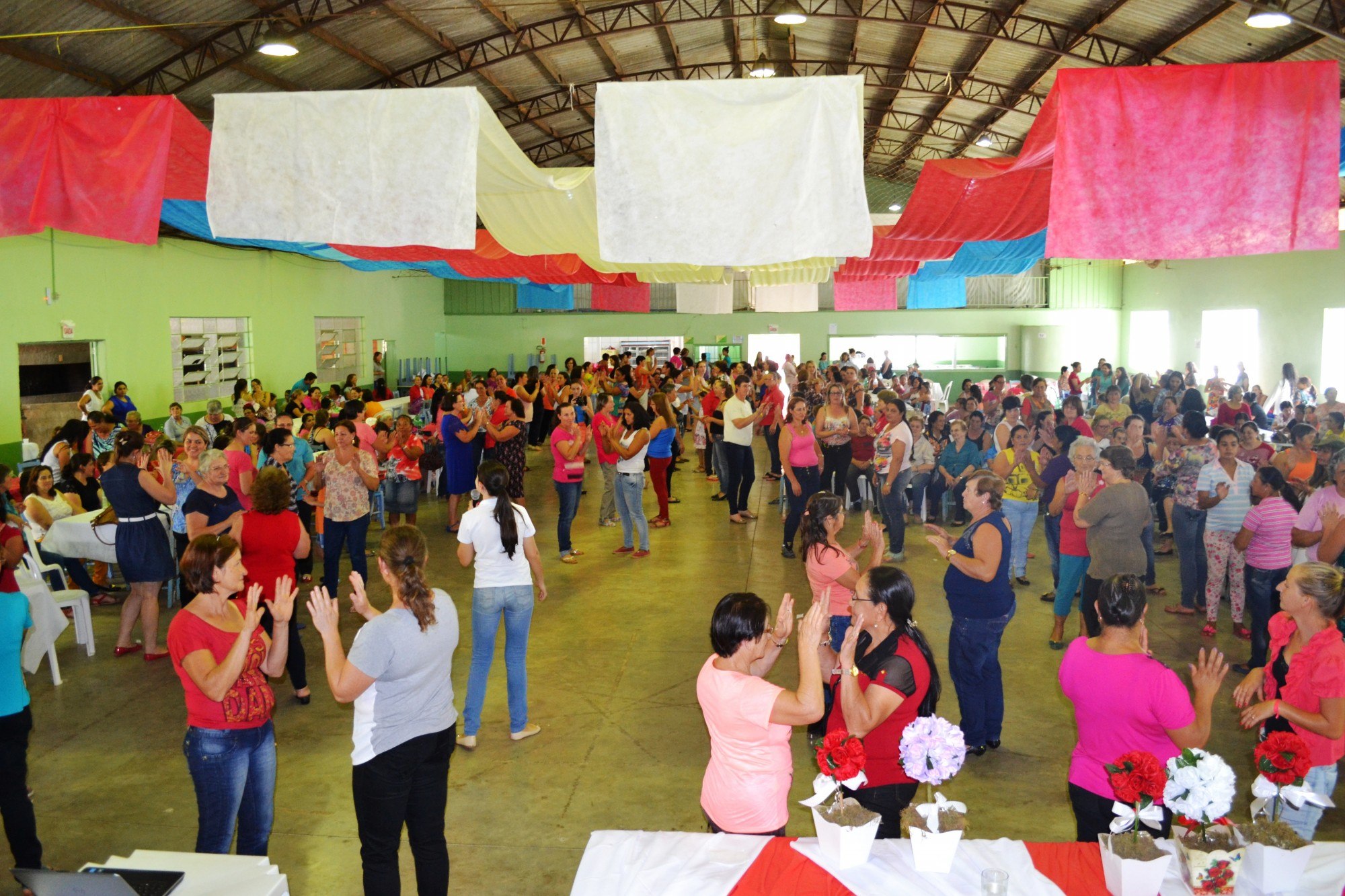 Read more about the article Comemoração do Dia Internacional da Mulher reúne mais de 500 pessoas em Passos Maia