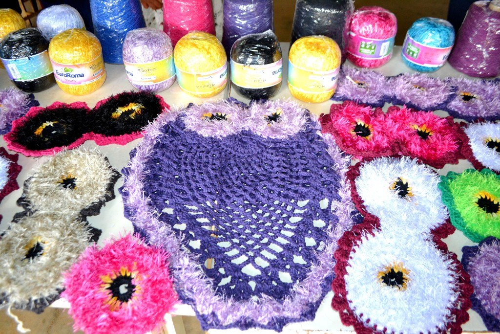 You are currently viewing CRAS oferece curso de crochet para 200 mulheres