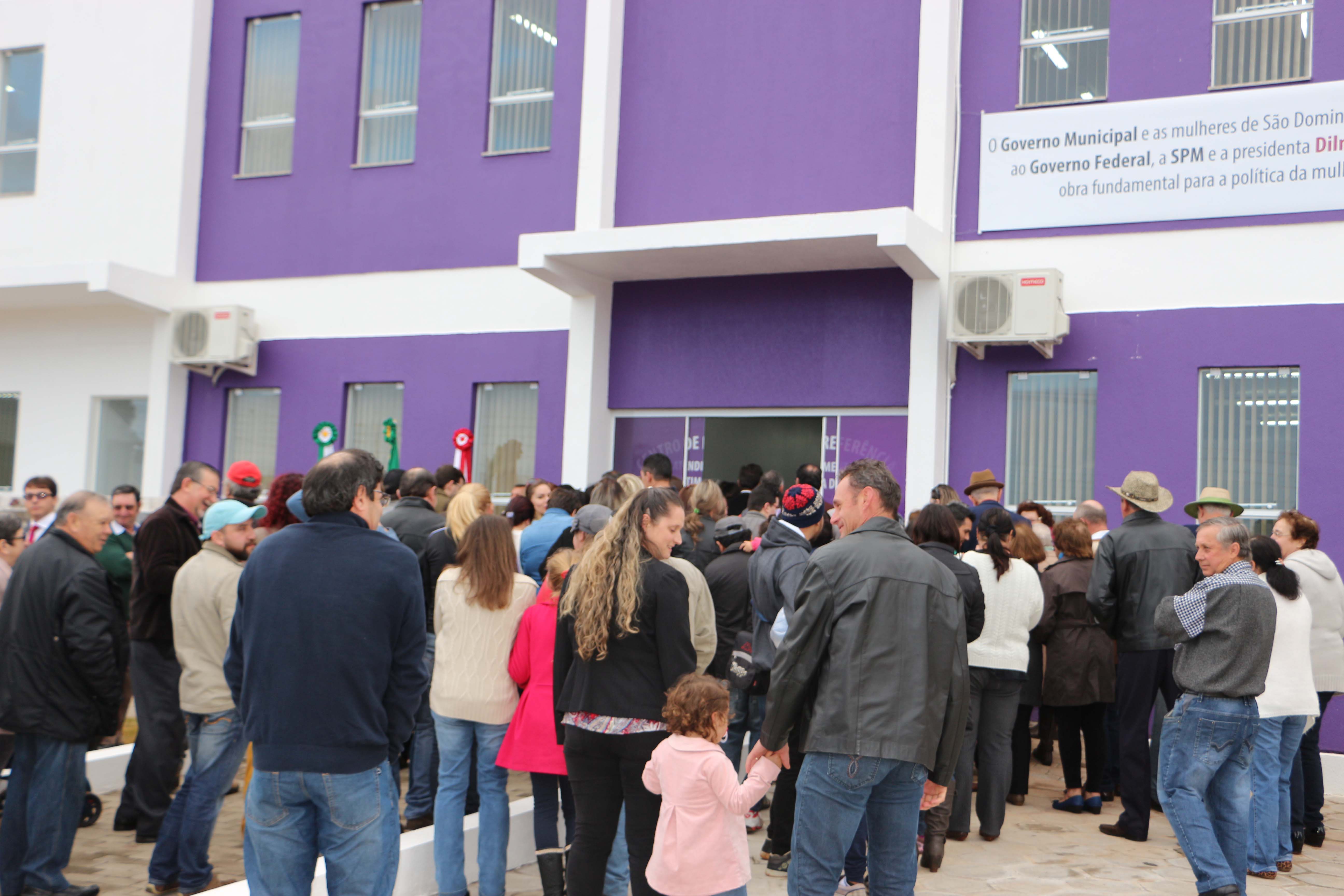 Read more about the article São Domingos inaugura Centro de Referência e Atendimento à Mulher Vítima de Violência