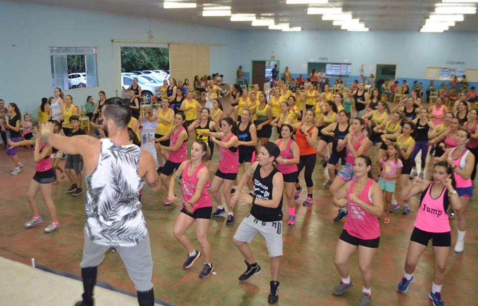 You are currently viewing Aulão de Zumba marca evento de encerramento dos grupos do NASF