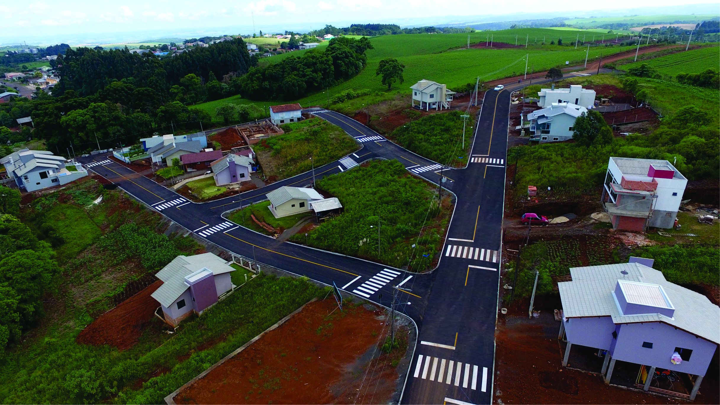 You are currently viewing Mais um bairro 100% asfaltado em Faxinal dos Guedes