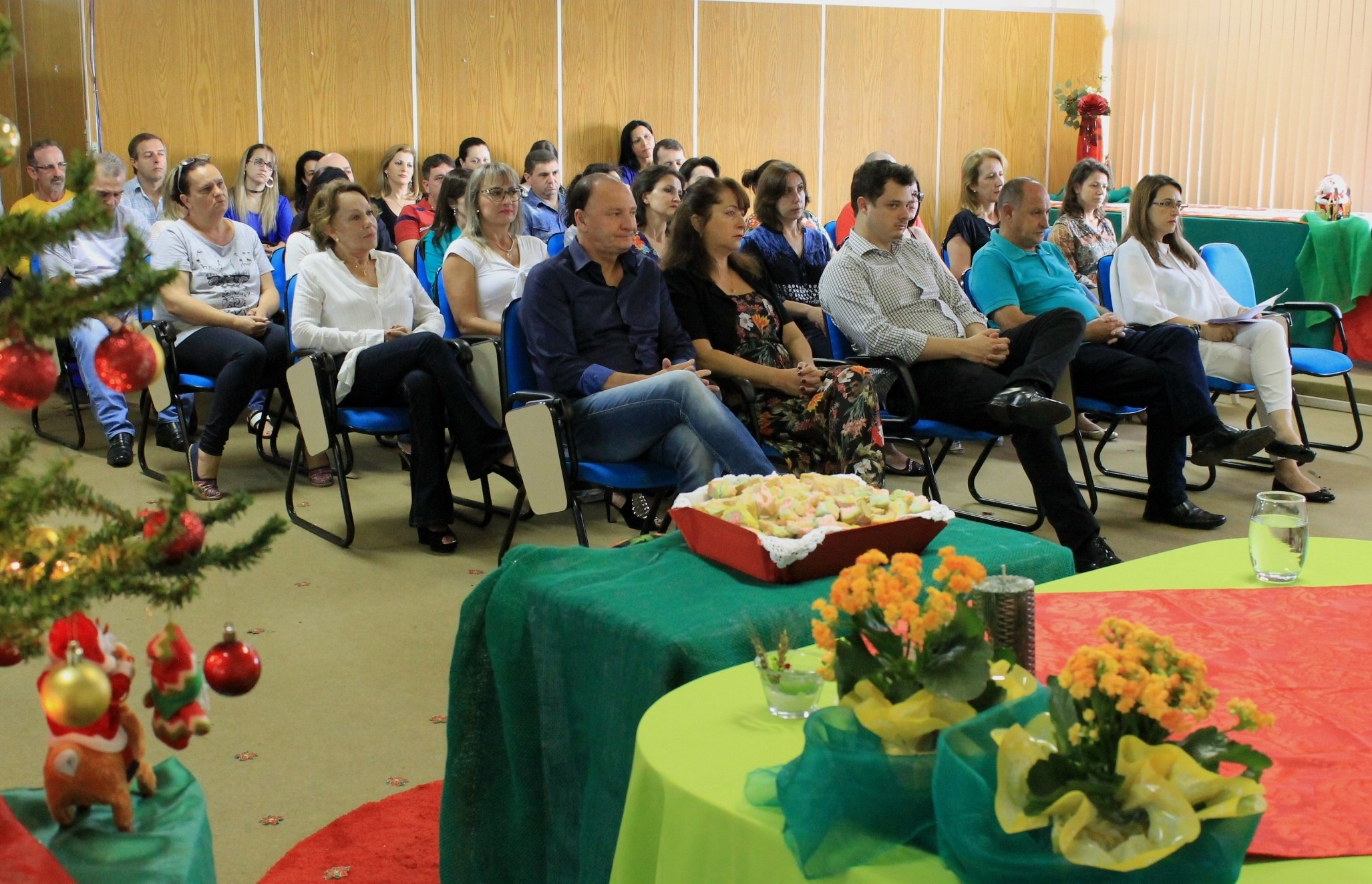 You are currently viewing Servidores do município participaram de Celebração