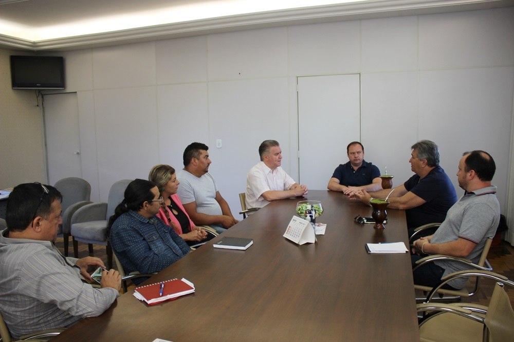 You are currently viewing Deputado Valduga visita Prefeito e Vice de Xaxim