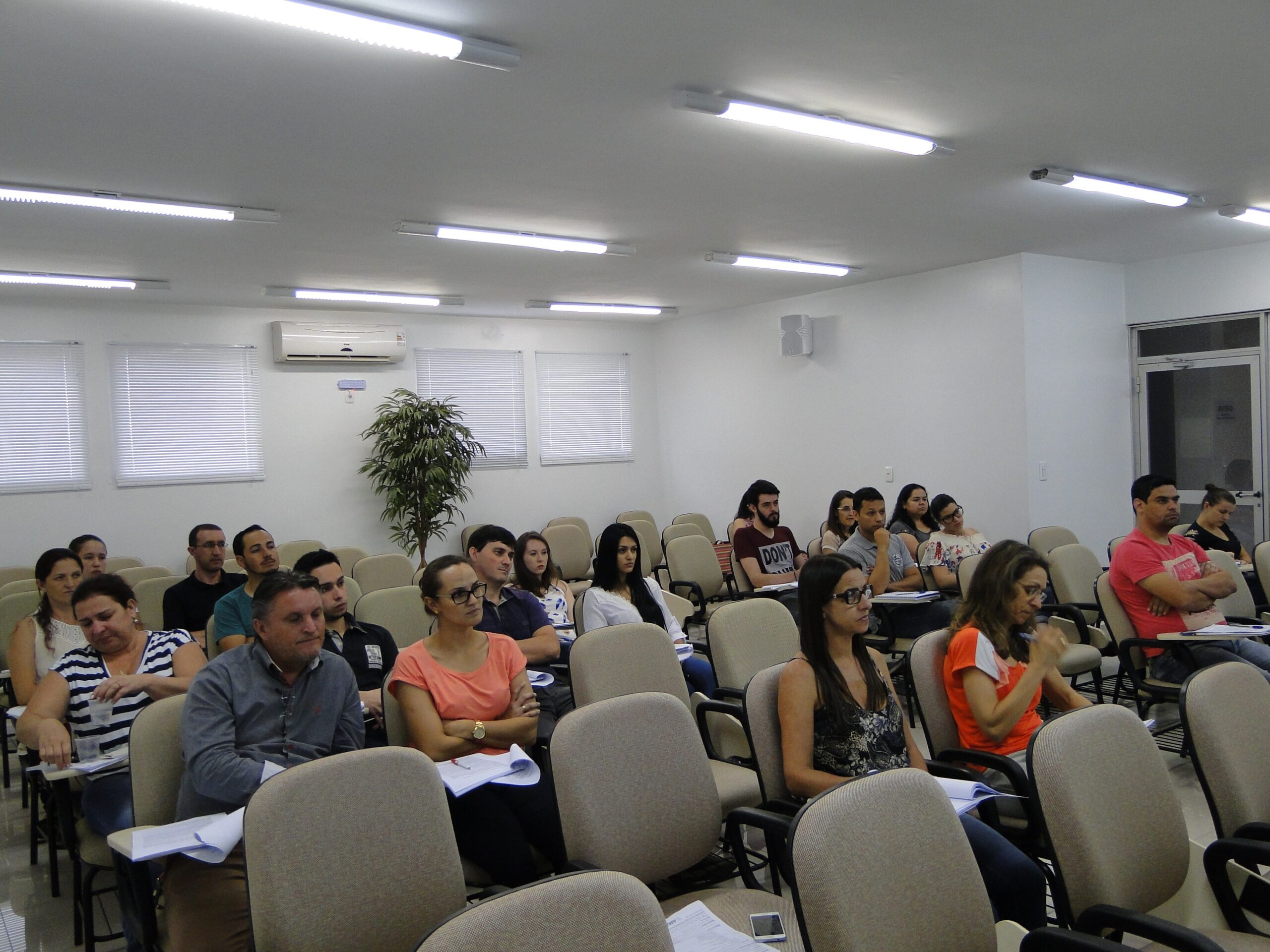 You are currently viewing AMAI realizou curso sobre Licitações