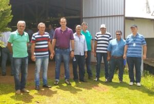 Read more about the article Agricultores de Passos Maia conhecem método alternativo para secagem de grãos