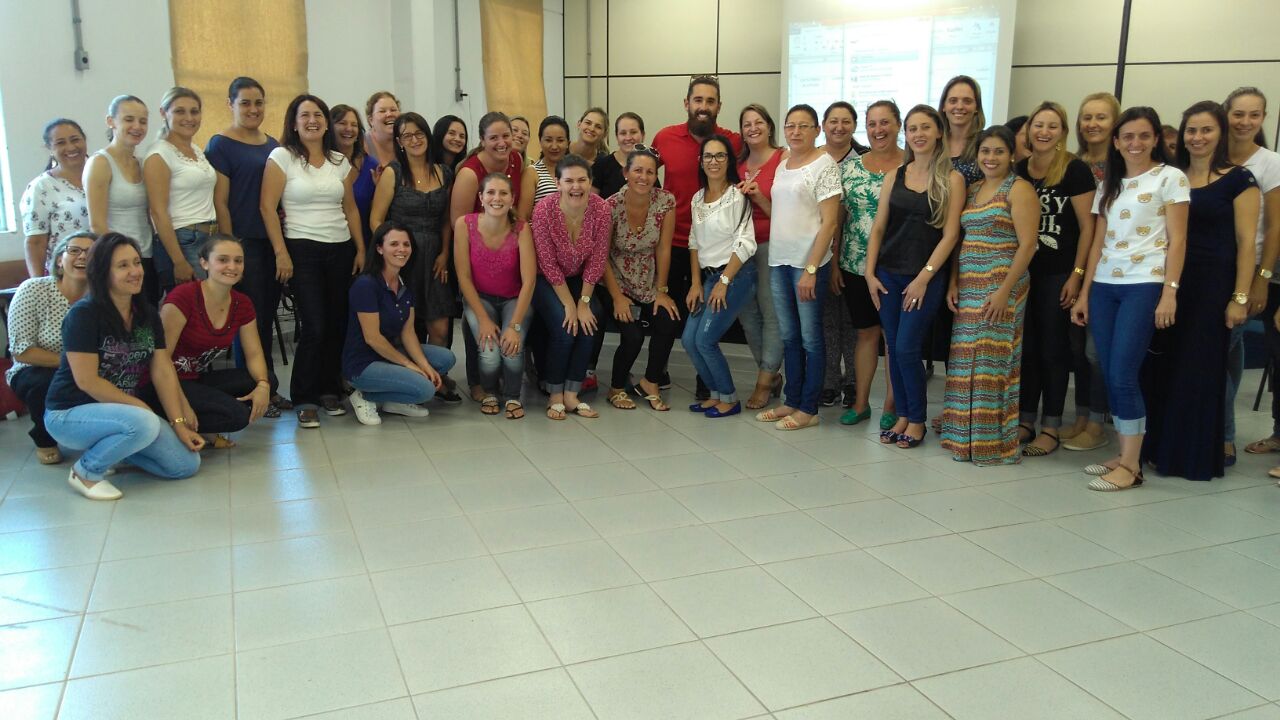 You are currently viewing Professores da Rede Municipal de Ensino participam de capacitação