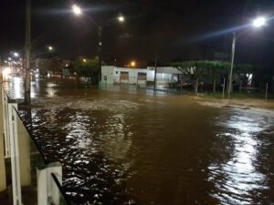 Read more about the article Prefeitura de Xanxerê decreta situação de emergência após danos causados pela chuva