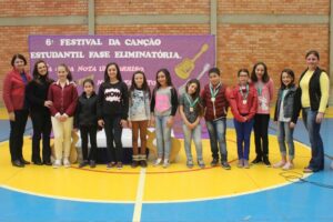 Read more about the article Abertas eliminatórias do Festival Estudantil da Canção Passosmaiense