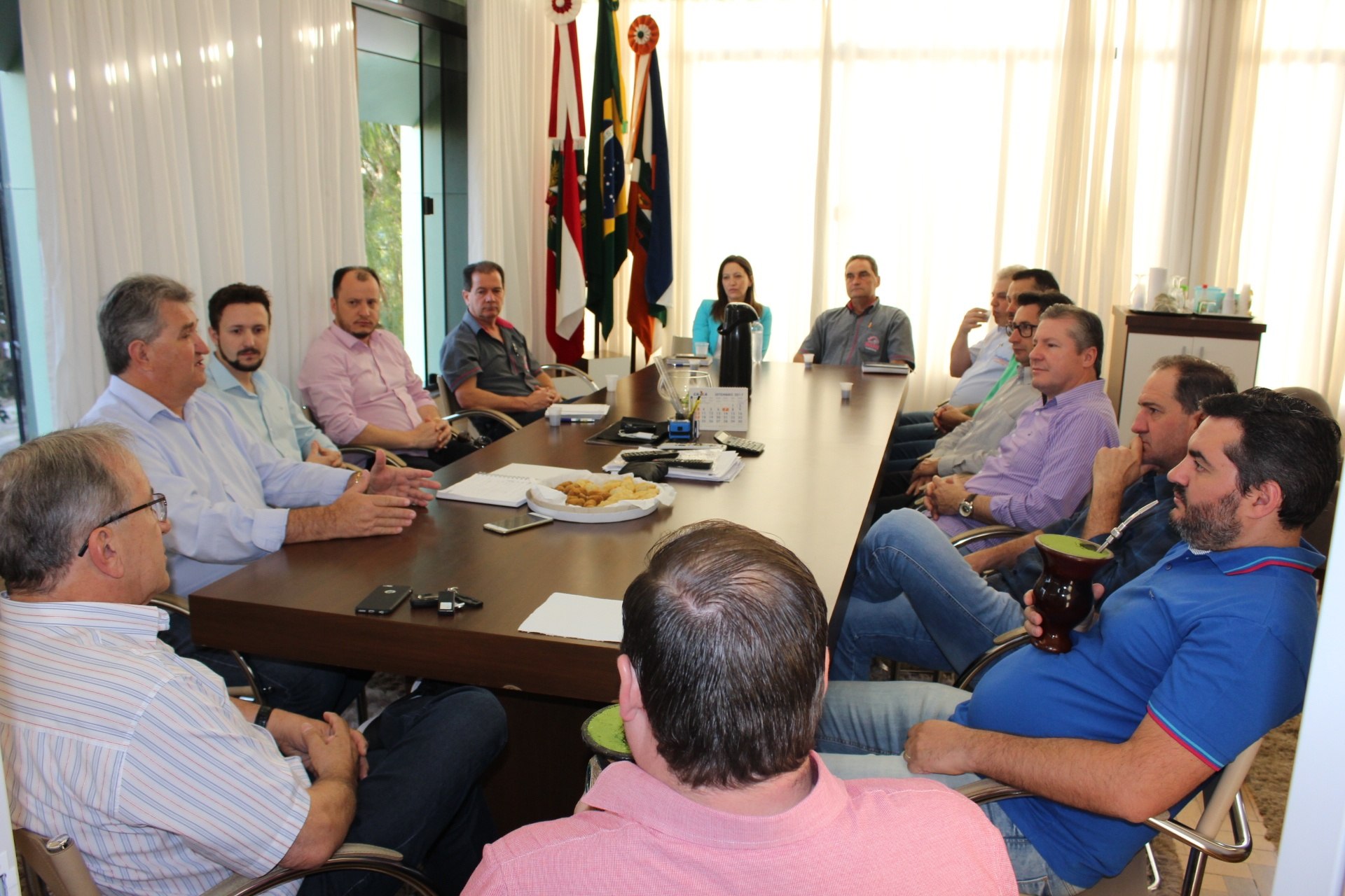 You are currently viewing Prefeito Lírio e Vice Adriano recebem visita de empresários do ramo imobiliário e de loteadores de Xaxim