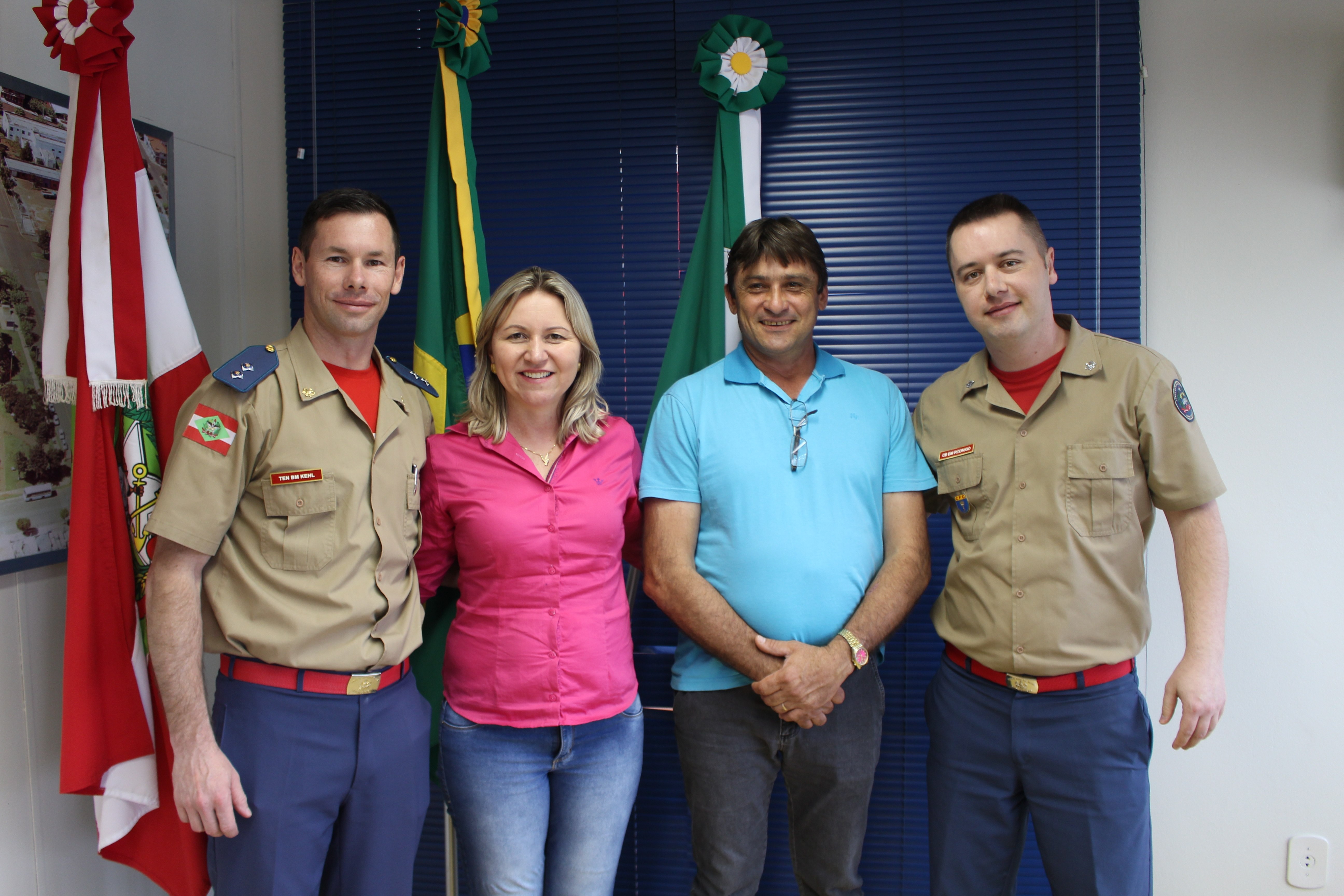 Read more about the article Corpo de Bombeiros recebe recursos para encaroçamento do novo caminhão