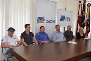 Read more about the article Prefeitura de Xaxim divulga programação do Natal Encantado 2017