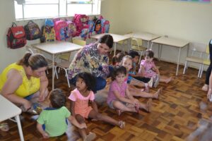 Read more about the article Fernanda Paglia, prefeita em exercício visita CEIS do município