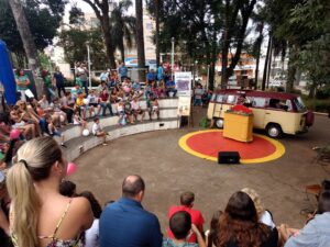 Read more about the article Comemoração dos 64 anos de Xanxerê reúne comunidade na Praça Tiradentes