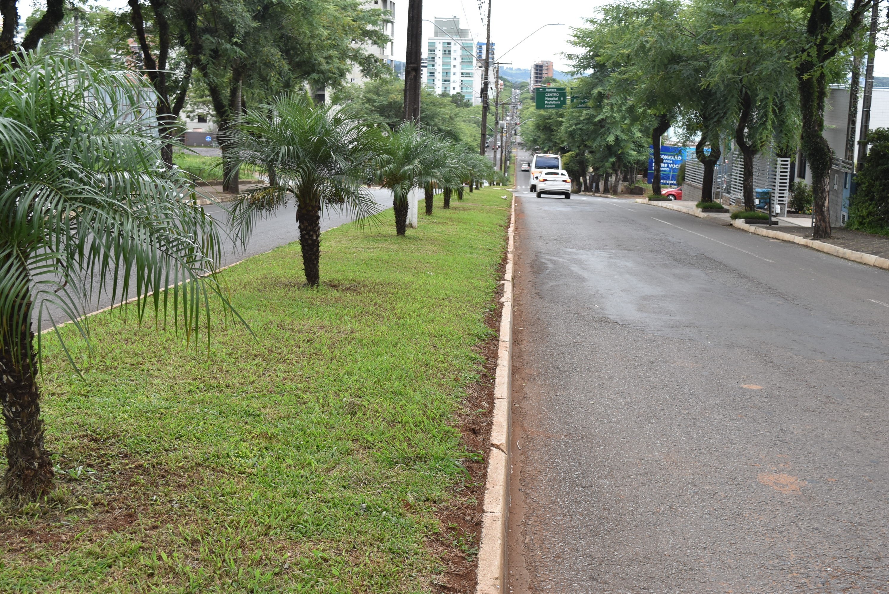 You are currently viewing Prefeitura intensifica serviços de limpeza de ruas e avenidas em Xaxim