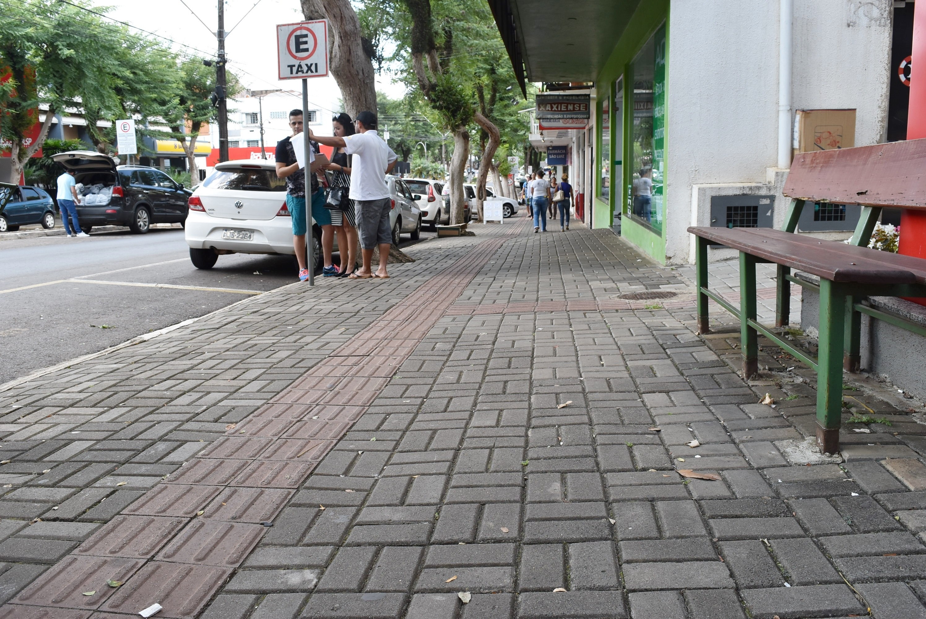 You are currently viewing Governo de Xaxim alerta comerciantes e empresários para término do prazo de adaptação às normas de acessibilidade