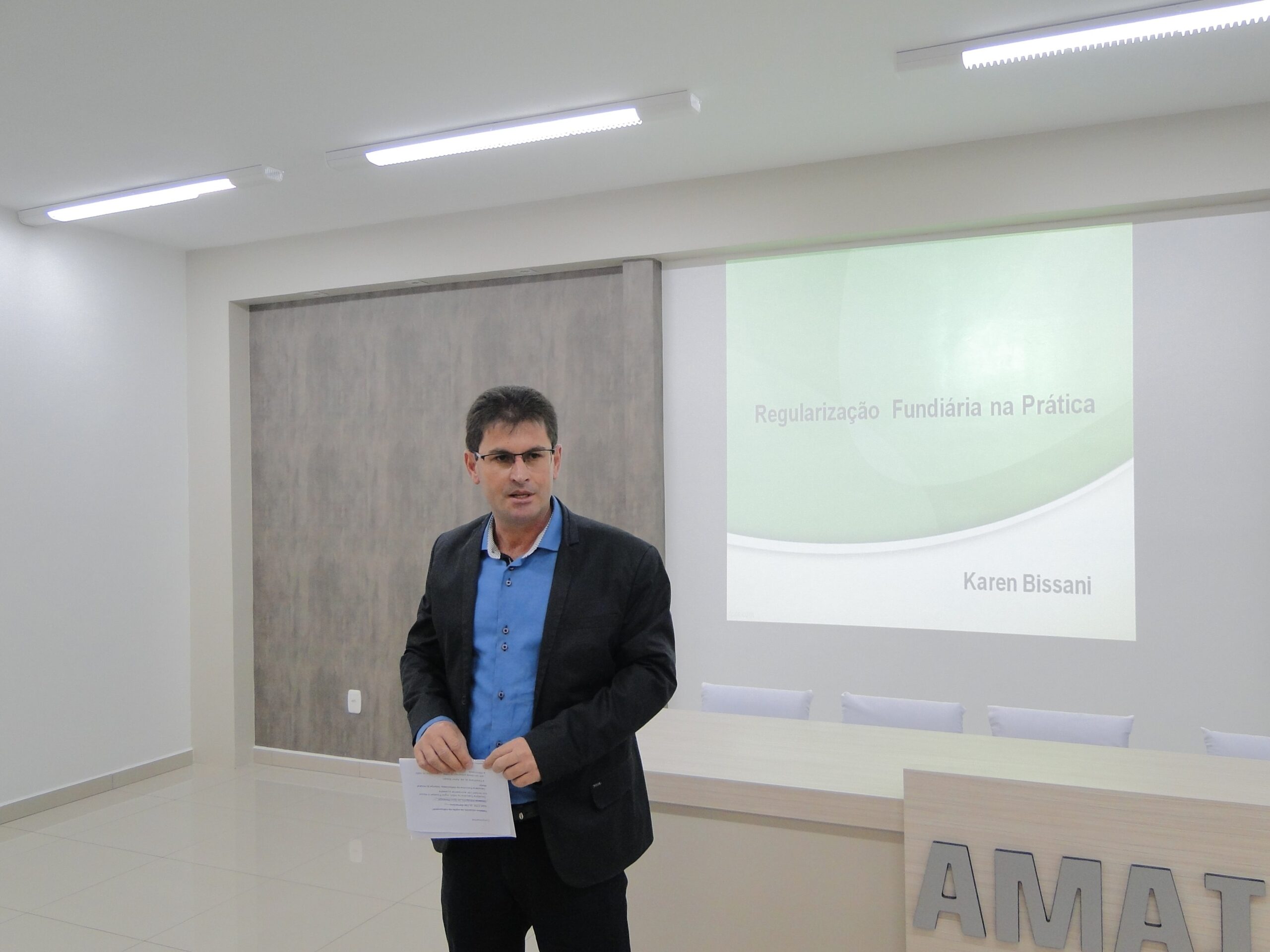 Read more about the article Regularização Fundiária é tema de palestra na AMAI