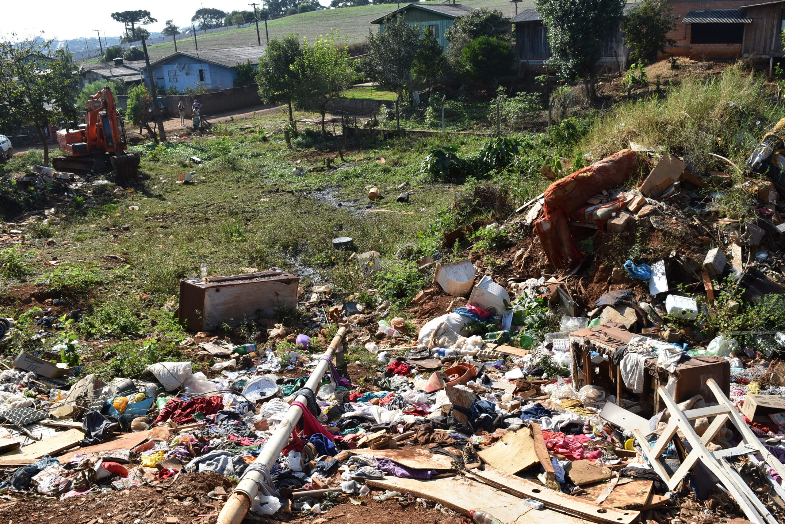 You are currently viewing Governo de Xaxim inicia recuperação de área de APP no Bairro Santa Terezinha