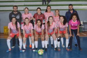 Read more about the article Futsal feminino de Passos Maia está entre os 12 melhores do estado nos Joguinhos Abertos de SC