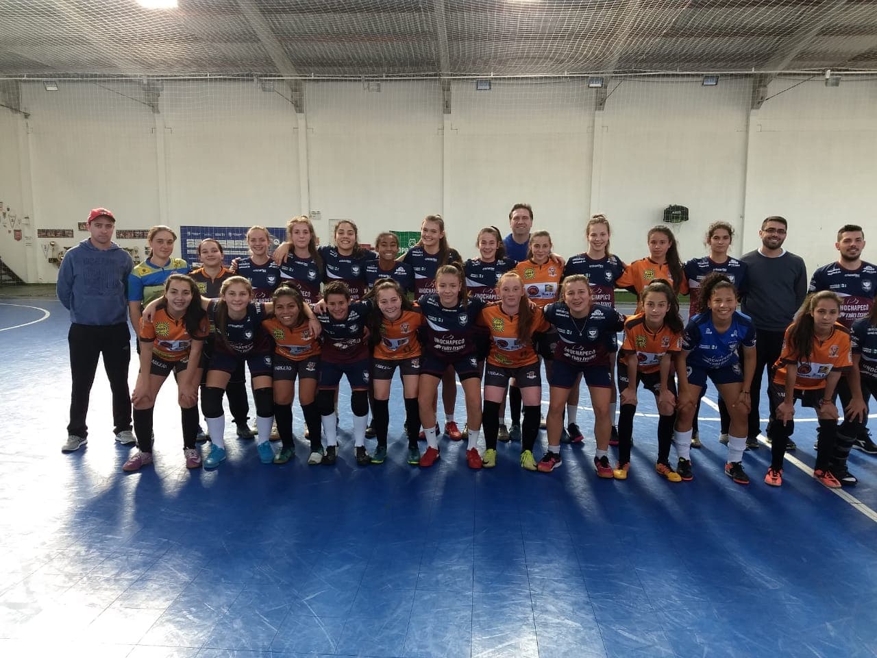 You are currently viewing Futsal feminino de Vargeão realiza amistoso contra Associação Female Futsal de Chapecó