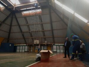 Read more about the article Sistema de iluminação do ginásio Caic, no Vista Alegre, passa por restauração