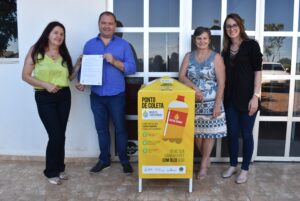 Read more about the article Xaxim entrega Licença de Transporte de Produtos Perigosos à ONG AUM