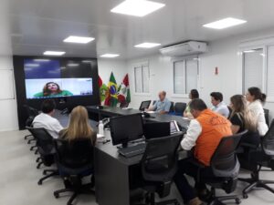 Read more about the article Servidores participam de videoconferência com Diretoria Estadual da Vigilância Sanitária