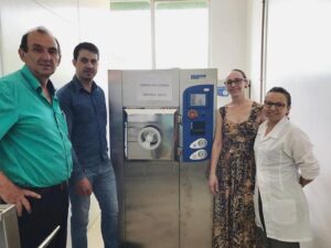 Read more about the article Centro Municipal de Saúde recebe aparelho autoclave para esterilização de instrumentos cirúrgicos