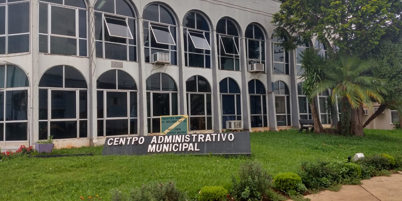 Read more about the article Com retorno das férias dos servidores, prefeitura de Abelardo Luz adota novo horário de expediente