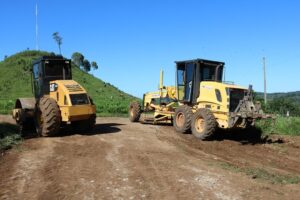 Read more about the article Secretaria de Infraestrutura prioriza manutenção de estradas rurais