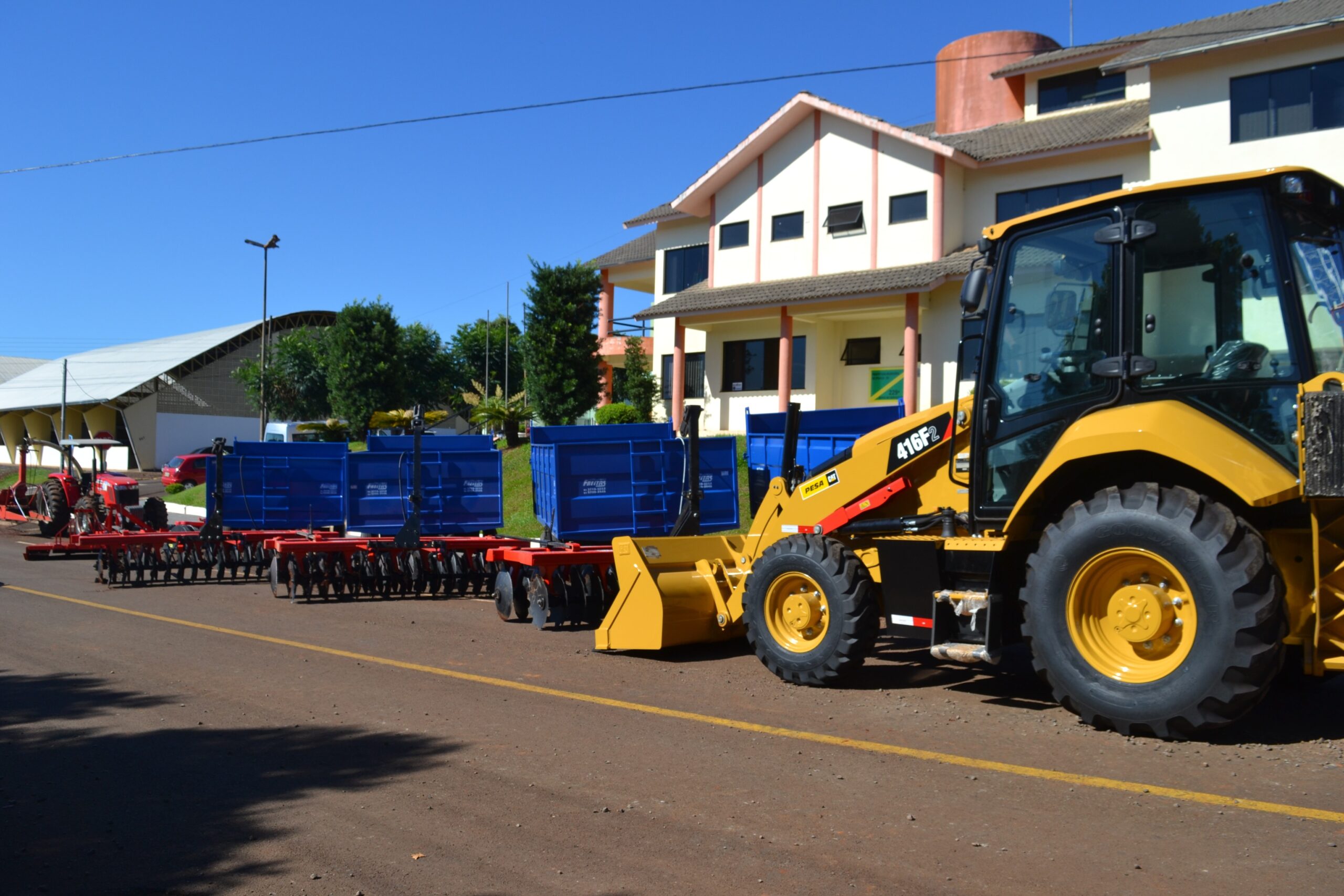 You are currently viewing Mais de R$ 500 mil são investidos em máquinas e equipamentos agrícolas em Ipuaçu
