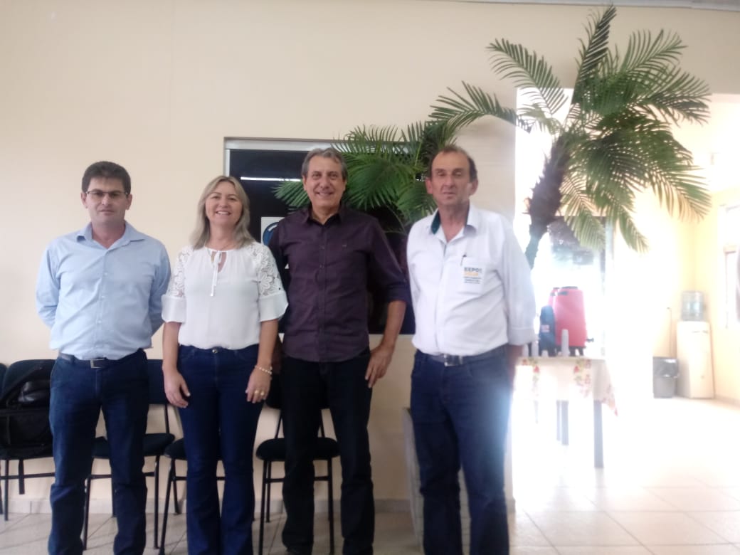 Read more about the article Prefeitos da AMAI participam da reunião do CIS – Amosc