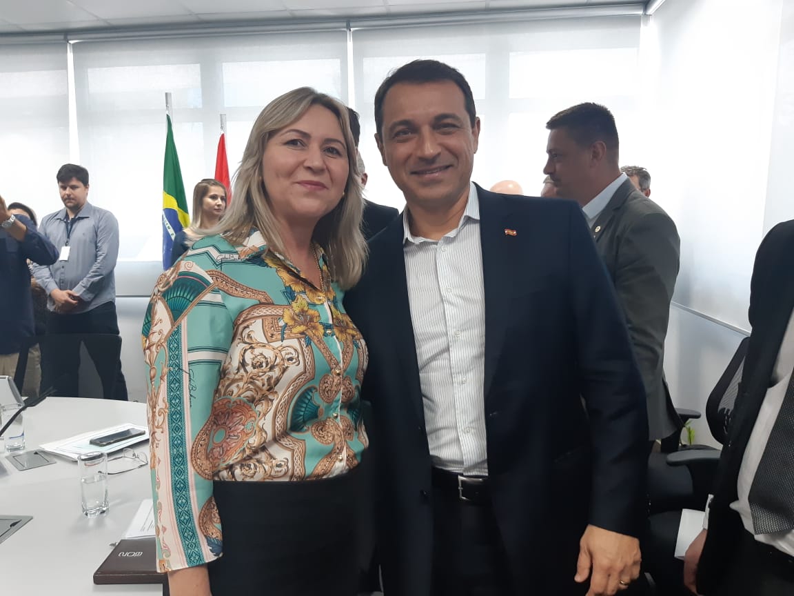 Read more about the article Presidente da AMAI participa de reunião com o Governador Carlos Moisés
