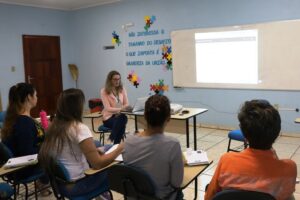 Read more about the article Equipe da assistência social de Passos Maia participa de capacitação sobre benefícios do INSS