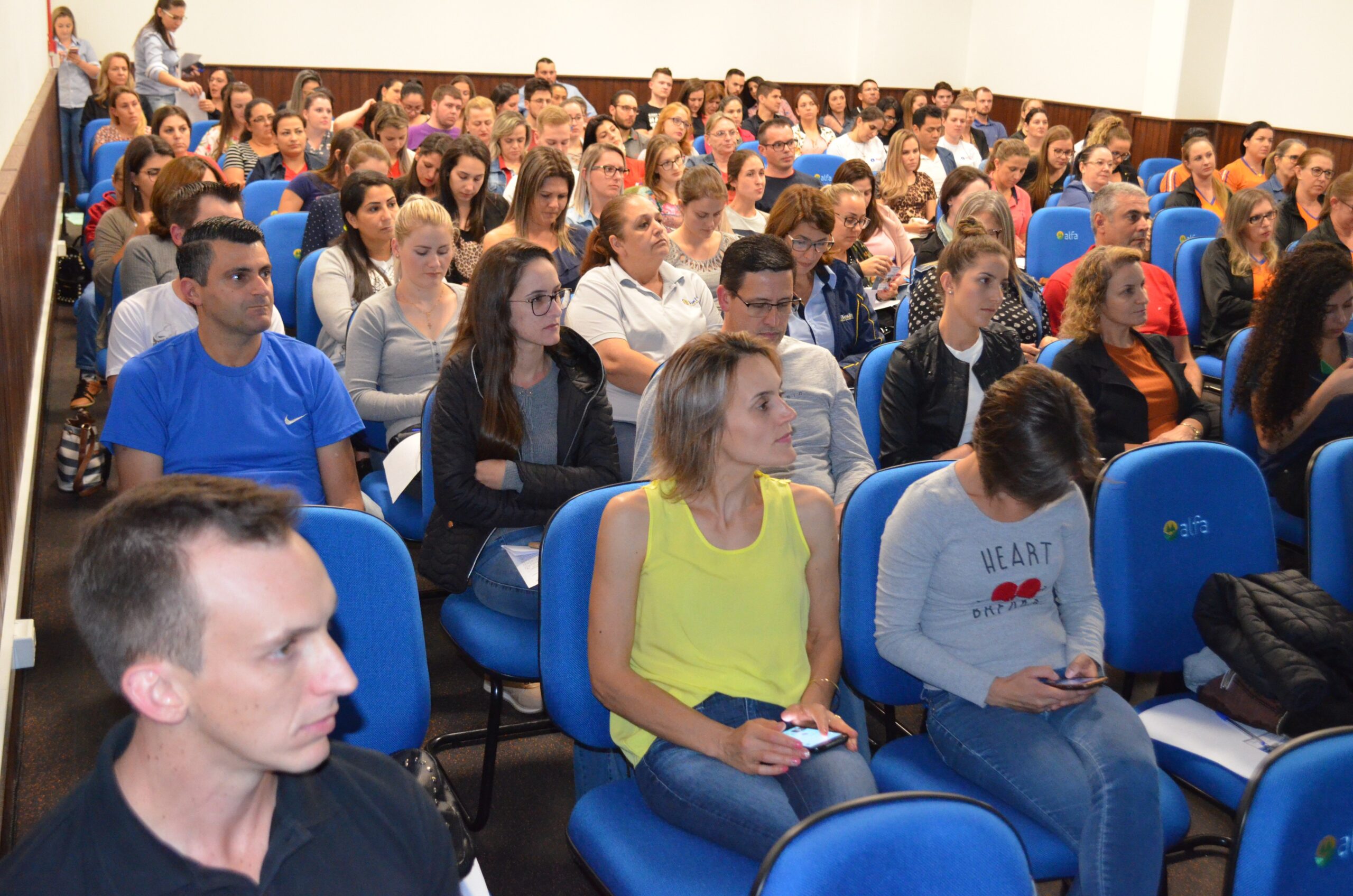 Read more about the article Comunicação foi tema de palestra da CDL de Xaxim para mais de 150 pessoas