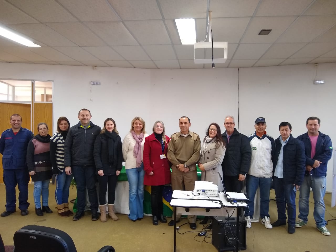 Read more about the article Secretaria de Educação realiza primeira reunião sobre a Semana Cívica de 2019