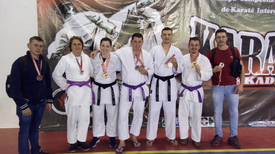 Read more about the article Atletas de karatê conquistam quatro medalhas de ouro para Marema