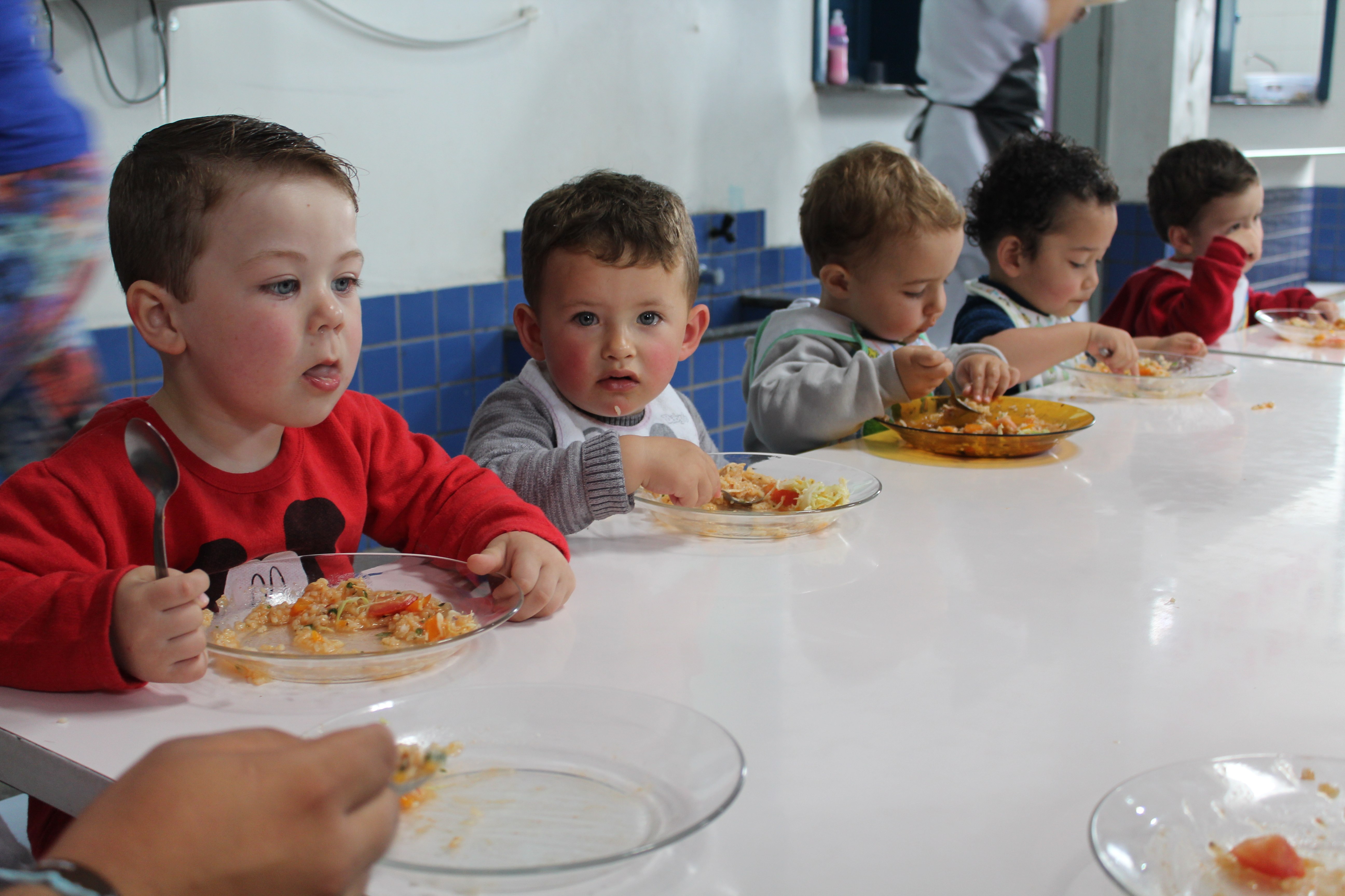 Read more about the article Nutricionista insere novas preparações na alimentação escolar da rede municipal de ensino