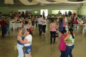 Read more about the article Evento em Passos Maia comemora Dia Internacional do Idoso