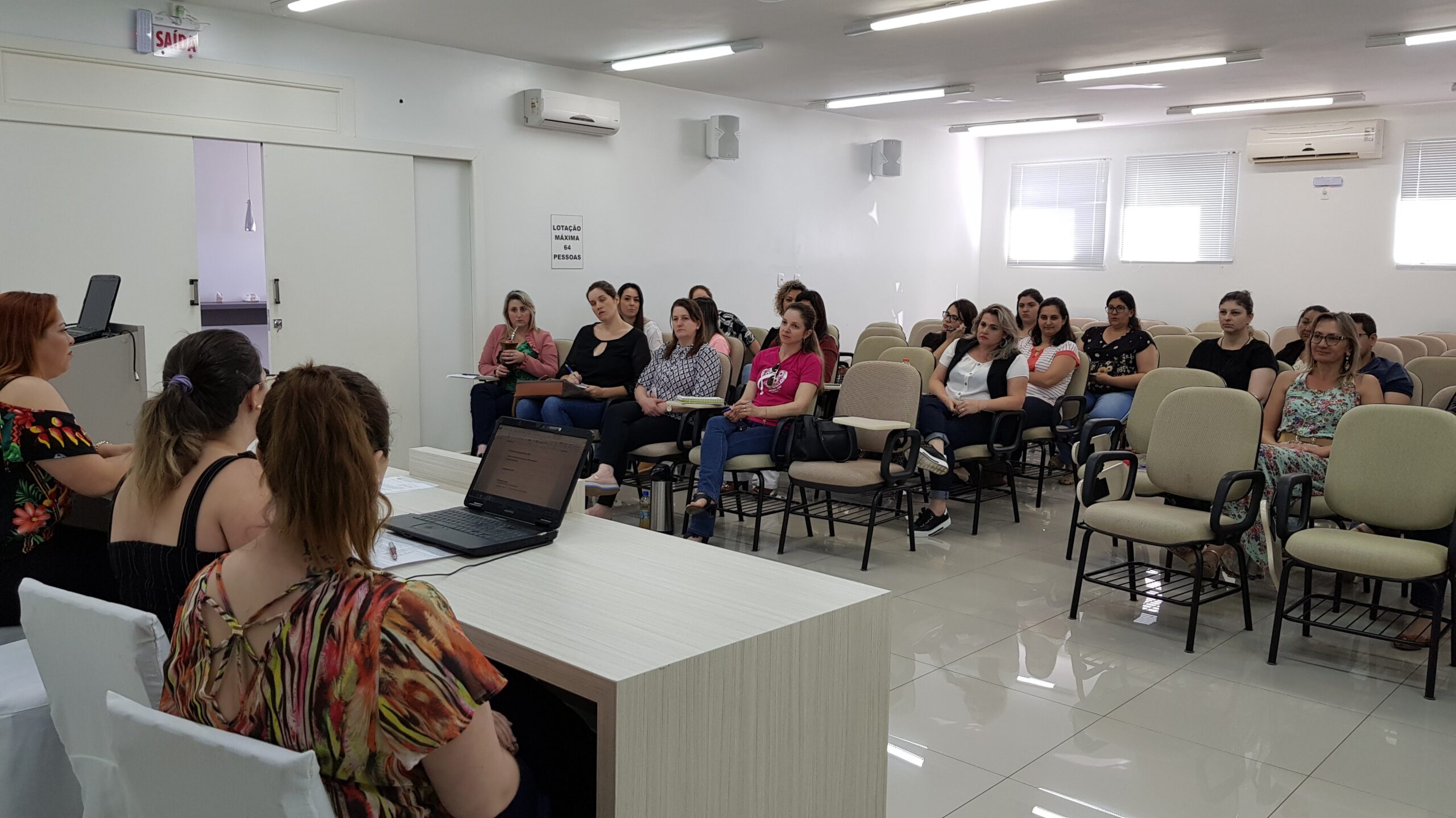 You are currently viewing Colegiado de Assistência Social realiza reunião na AMAI