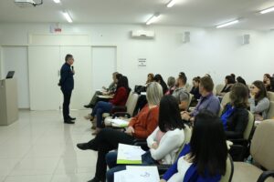 Read more about the article AMAI sedia curso pioneiro no Brasil