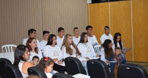 Read more about the article Treze jovens concluem curso de panificação através do Programa Pão da Vida