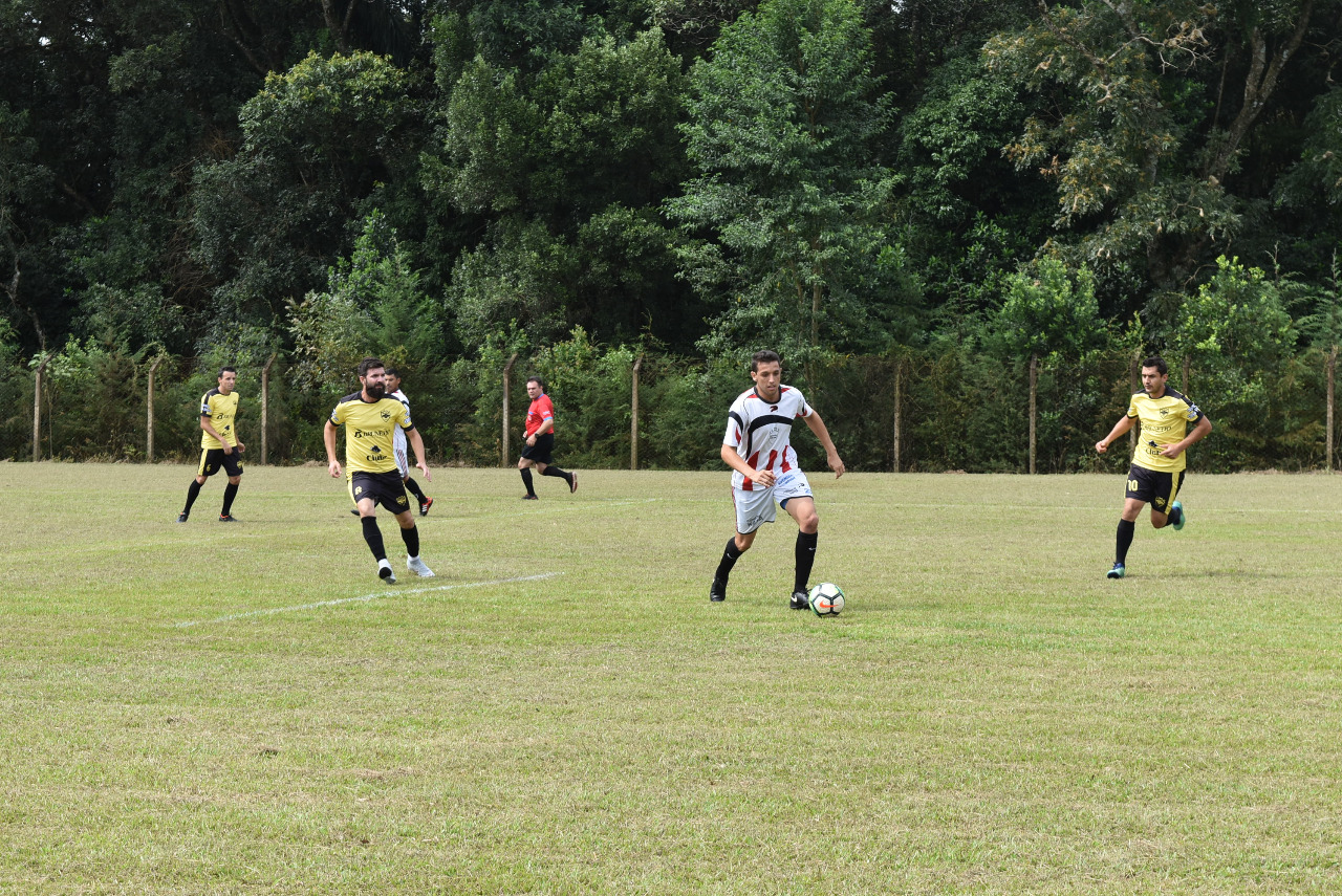 Read more about the article Campeonato municipal “Taça Xaxim 66 anos” já tem data marcada para seu início