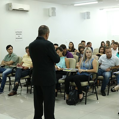 You are currently viewing Curso de Pregão Eletrônico reúne servidores de 22 municípios na AMAI