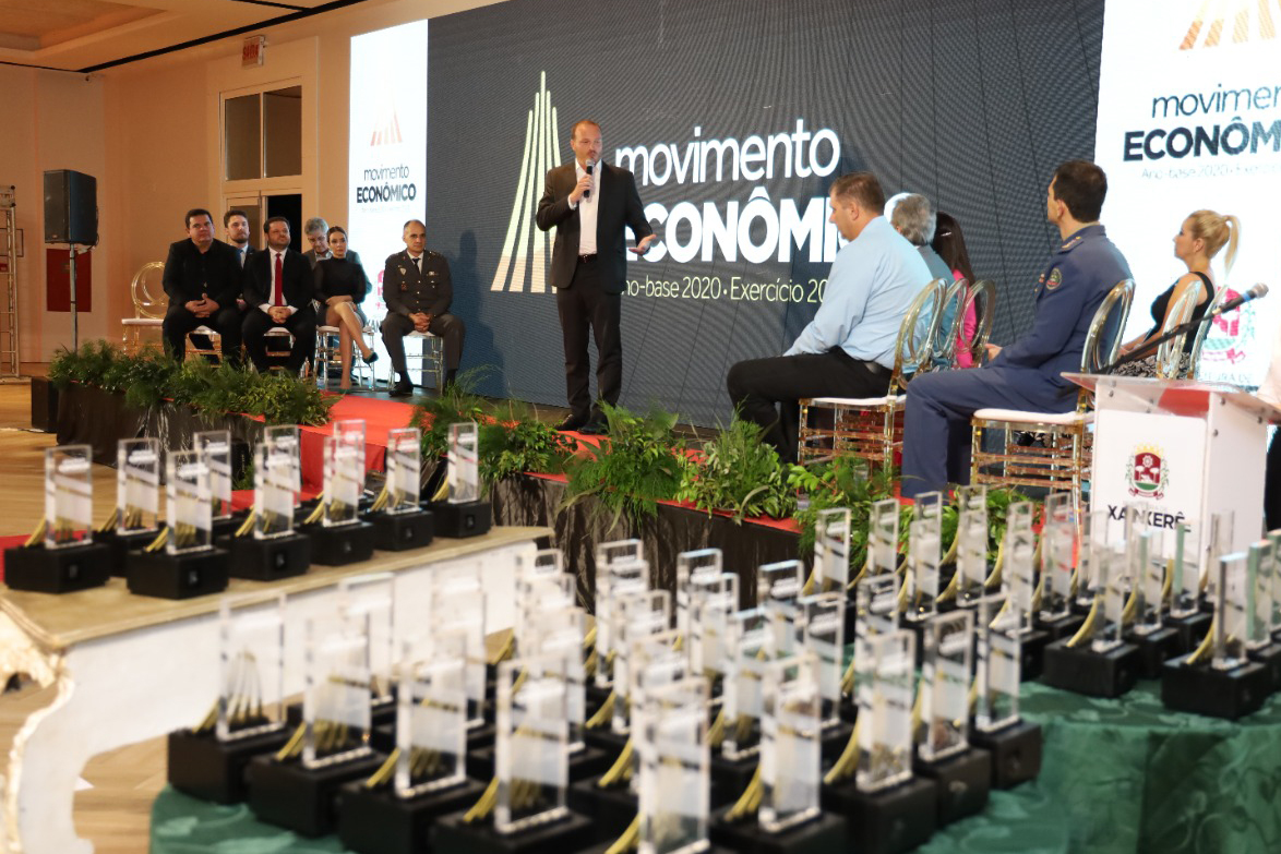 Read more about the article Presidente da AMAI participa de evento do Movimento Econômico em Xanxerê