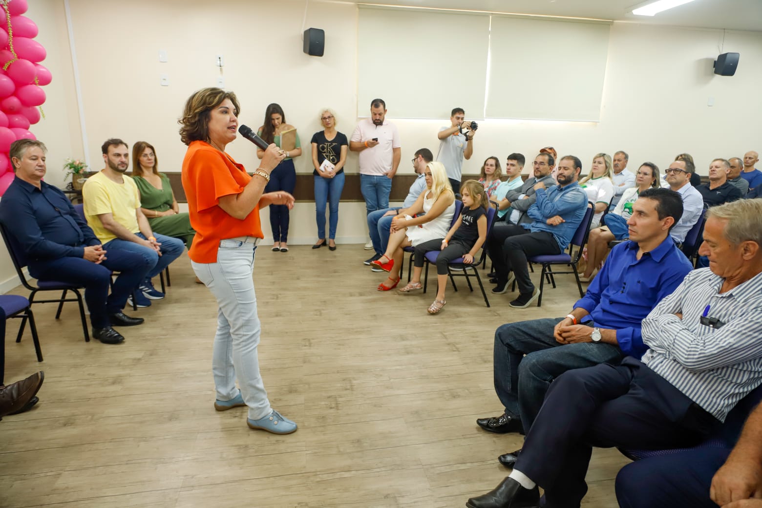Read more about the article Prefeitos da região participam de encontro com Vice-Governadora de Santa Catarina
