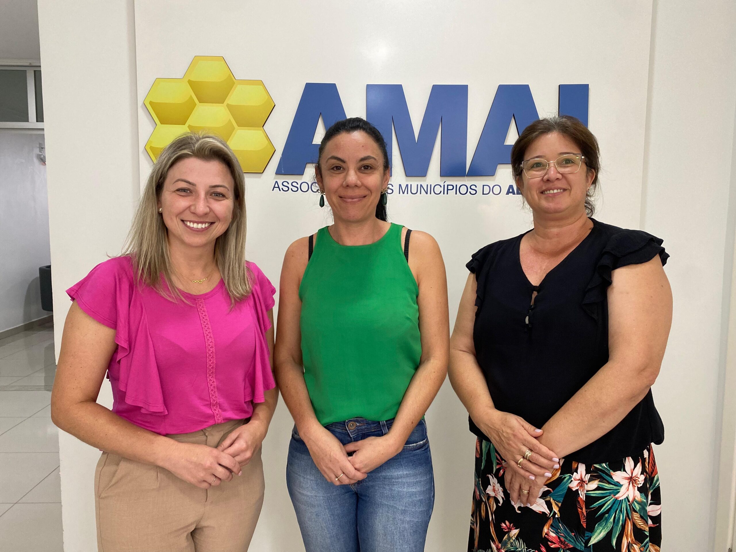 Read more about the article Colegiado de Educação da AMAI elege nova diretoria